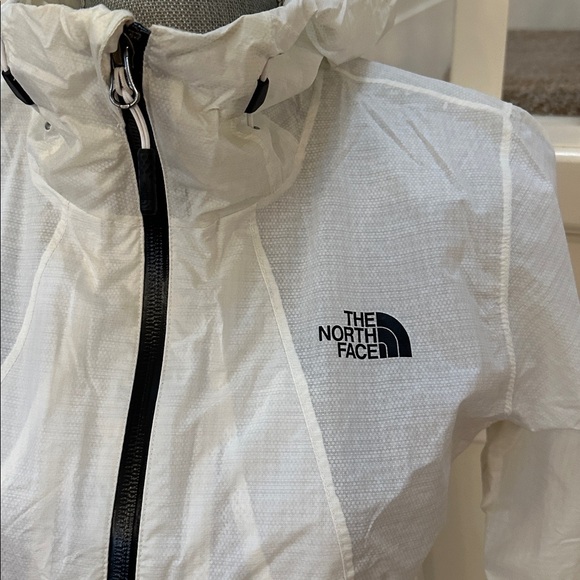 Northface rain jacket - Picture 5 of 10